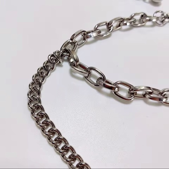 Anthropologie Silver Chain Mini Bag - Picture 4 of 5